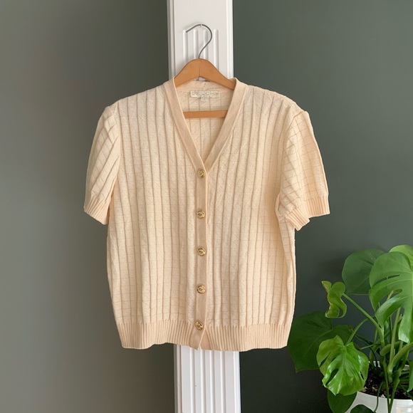 St. John Tops - St. John basic knit cardigan top very classic